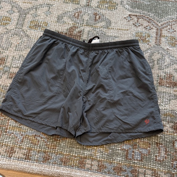 Duck Camp 5” Shorts - Picture 1 of 8